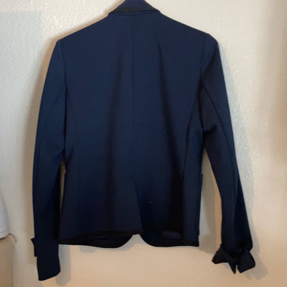 Jacket - Picture 2 of 4